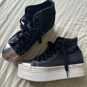 JC Play Platform Sneakers